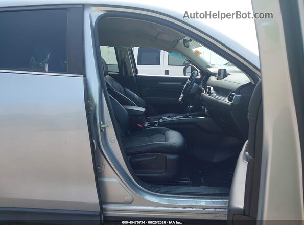 JM3KFACL5H0207618 2017 MAZDA CX-5 Gray Вид салону спереду