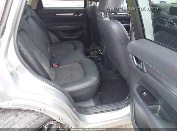 JM3KFACM0J0346599 2018 MAZDA CX-5 Silver VIN კოდის სტიკერის ხედი