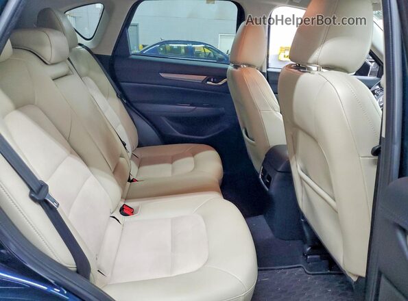JM3KFACM0J0475023 2018 MAZDA CX-5 Blue Vista interior trasera