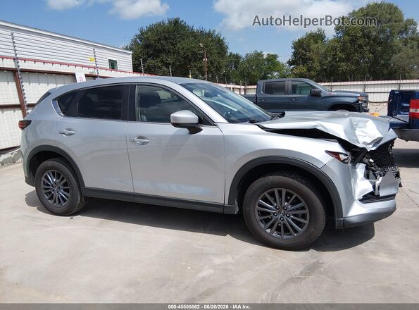 JM3KFACM0L0753440 2020 MAZDA CX-5 Silver Widok wnętrza z tyłu