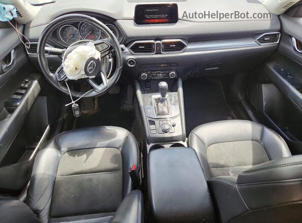 JM3KFACM2J1356514 2018 MAZDA CX-5 Белый Вид панели приборов