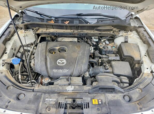 JM3KFACM2J1430644 2018 MAZDA CX-5 White Engine compartment view