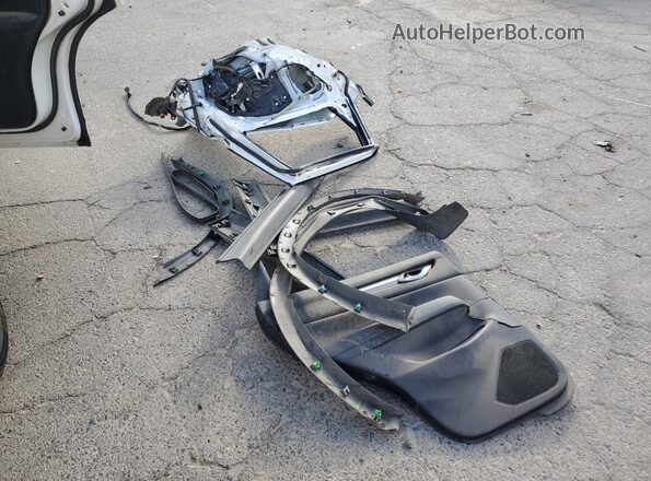 JM3KFACM3J1353816 2018 MAZDA CX-5 White Widok naklejki z numerem VIN
