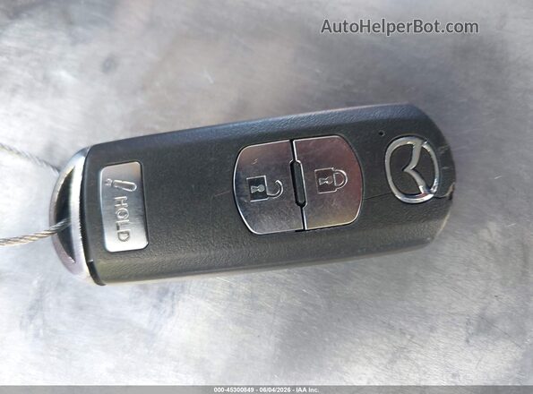 JM3KFACM3K0693295 2019 MAZDA CX-5 White Dashboard view