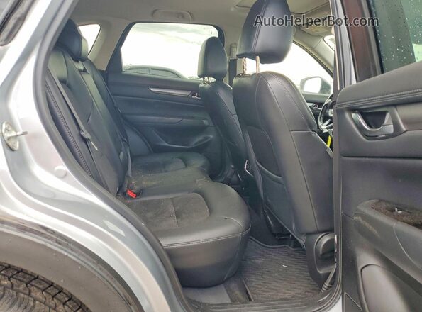 JM3KFACM6J0337891 2018 MAZDA CX-5 Silver Սալոնի հետևի տեսք
