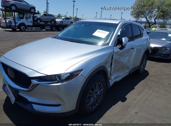 JM3KFACM6M1325688 2021 MAZDA CX-5 Silver Вид спереду