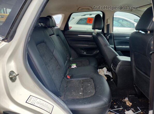 JM3KFACM8L0754223 2020 MAZDA CX-5 White Вид задньої частини салону