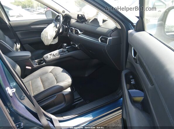 JM3KFADL6H0200983 2017 MAZDA CX-5 Blue Front interior view