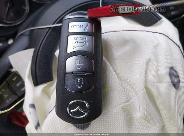 JM3KFADL7H0116672 2017 MAZDA CX-5 Red Dashboard view