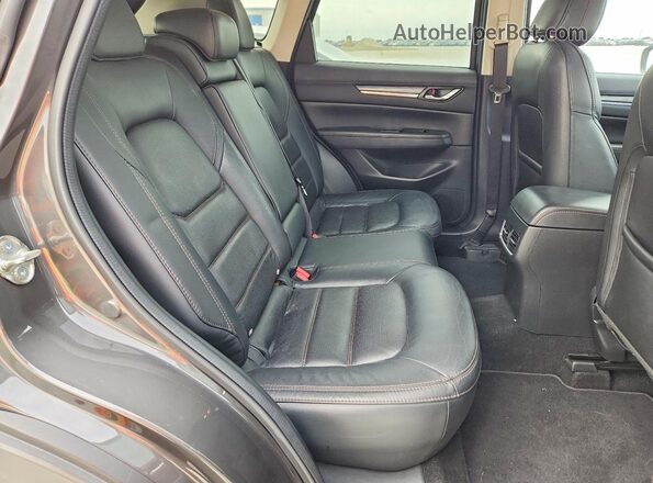 JM3KFADL9H0179823 2017 MAZDA CX-5 Gray Вид задньої частини салону