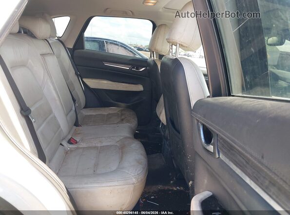 JM3KFADM1J0327901 2018 MAZDA CX-5 White VIN կոդի պիտակի տեսք