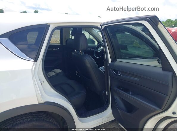 JM3KFADM1M1341537 2021 MAZDA CX-5 White Widok naklejki z numerem VIN