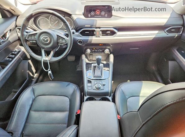 JM3KFADM4J1372177 2018 MAZDA CX-5 Red Widok deski rozdzielczej