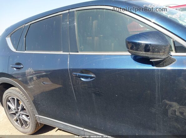 JM3KFADM7J1329582 2018 MAZDA CX-5 Navy Vista interior trasera