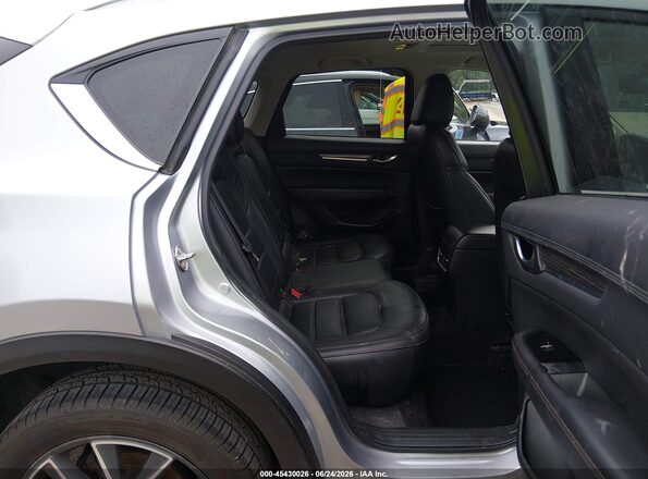 JM3KFADM9J0330741 2018 MAZDA CX-5 Silver Widok naklejki z numerem VIN