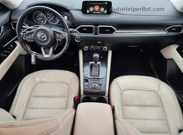 JM3KFADM9J0414915 2018 MAZDA CX-5 Бордовый Вид панели приборов
