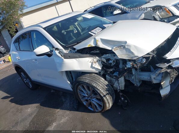 JM3KFADMXK0500400 2019 MAZDA CX-5 White Սալոնի հետևի տեսք