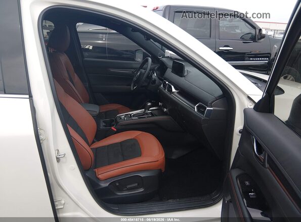 JM3KFBAY1R0371325 2024 MAZDA CX-5 White Front interior view