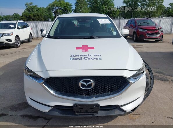 JM3KFBBL5H0176720 2017 MAZDA CX-5 White Vista interior trasera