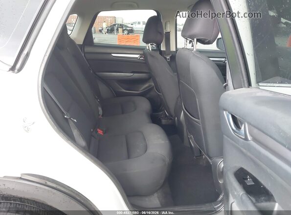 JM3KFBBL6H0180260 2017 MAZDA CX-5 White VIN კოდის სტიკერის ხედი