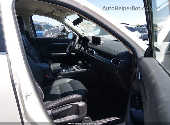 JM3KFBBM1R0369070 2024 MAZDA CX-5 Белый Вид салона спереди