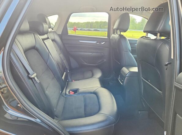 JM3KFBBM4P0176327 2023 MAZDA CX-5 Black Widok wnętrza z tyłu