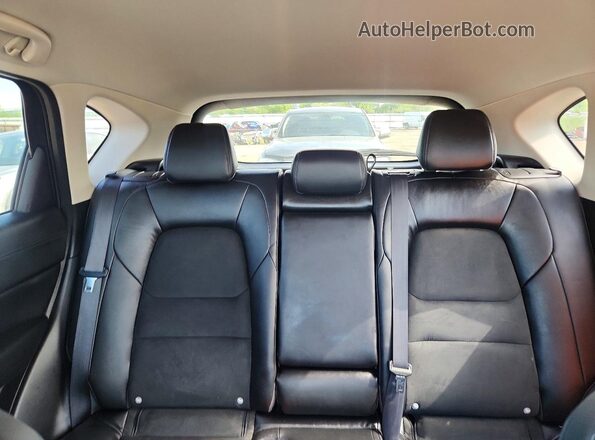 JM3KFBBM4P0176327 2023 MAZDA CX-5 Black Widok tylnych siedzeń