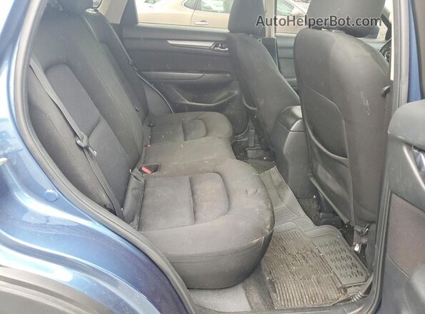 JM3KFBBM5K0505058 2019 MAZDA CX-5 Blue Widok wnętrza z tyłu