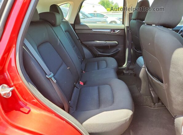 JM3KFBBM9L0806594 2020 MAZDA CX-5 Red Widok wnętrza z tyłu