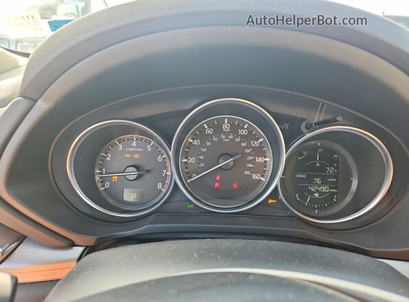 JM3KFBCL3H0147733 2017 MAZDA CX-5 Gray Սարքավորումների վահանակի տեսք