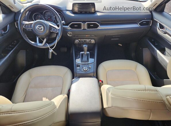 JM3KFBCL3H0147733 2017 MAZDA CX-5 Gray Առջևի վահանակի տեսք