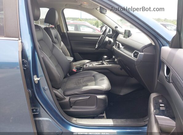 JM3KFBCL3H0203475 2017 MAZDA CX-5 Blue Widok wnętrza z przodu