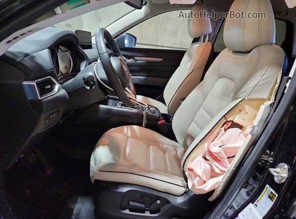 JM3KFBCL3S0540090 2025 MAZDA CX-5 Charcoal Front interior view