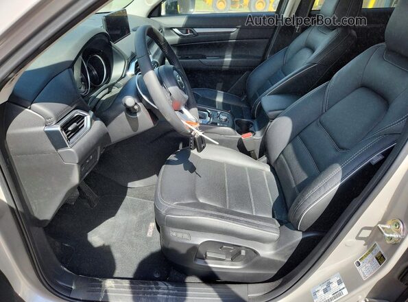 JM3KFBCL3S0615953 2025 MAZDA CX-5 Tan Widok wnętrza z przodu