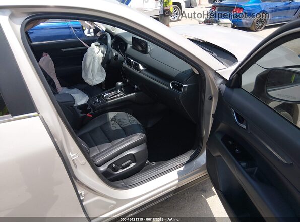 JM3KFBCL5R0459862 2024 MAZDA CX-5 Серебряный Вид салона спереди