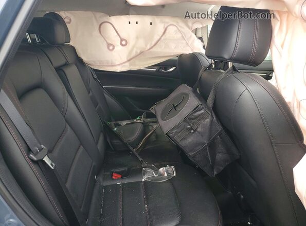 JM3KFBCL5R0519235 2024 MAZDA CX-5 Серый Вид задних сидений