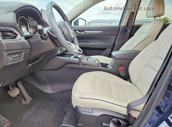 JM3KFBCL6S0610780 2025 MAZDA CX-5 Blue Widok wnętrza z przodu