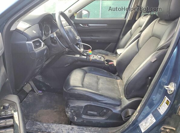 JM3KFBCL8H0107938 2017 MAZDA CX-5 Blue Front interior view