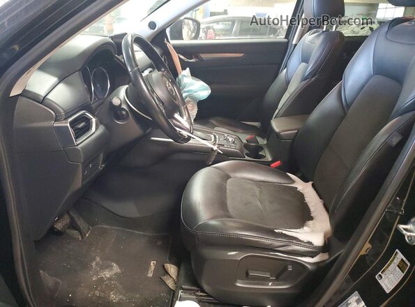 JM3KFBCL8H0213595 2017 MAZDA CX-5 Черный Вид салона спереди