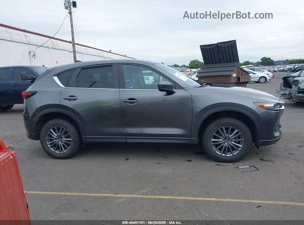 JM3KFBCLXH0154565 2017 MAZDA CX-5 Gray Rear interior view