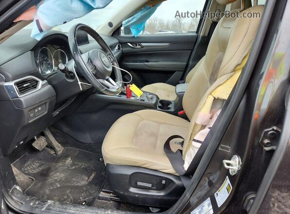 JM3KFBCM0J0325676 2018 MAZDA CX-5 Серый Вид салона спереди