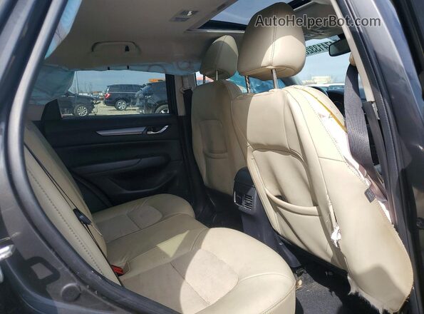 JM3KFBCM0J0325676 2018 MAZDA CX-5 Серый Вид задней части салона