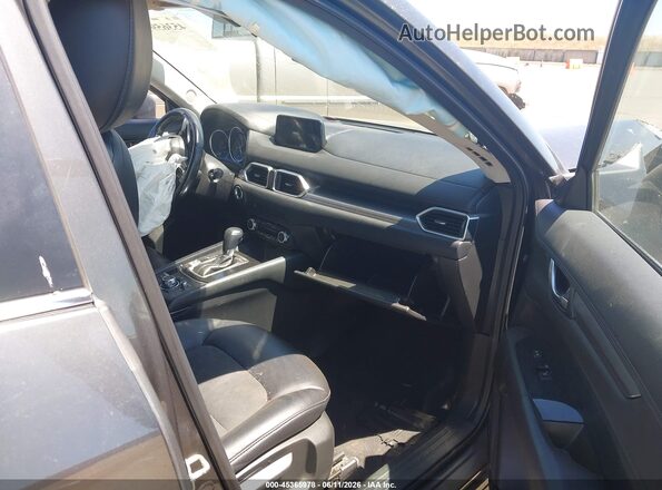 JM3KFBCM1J1458053 2018 MAZDA CX-5 Black Front interior view