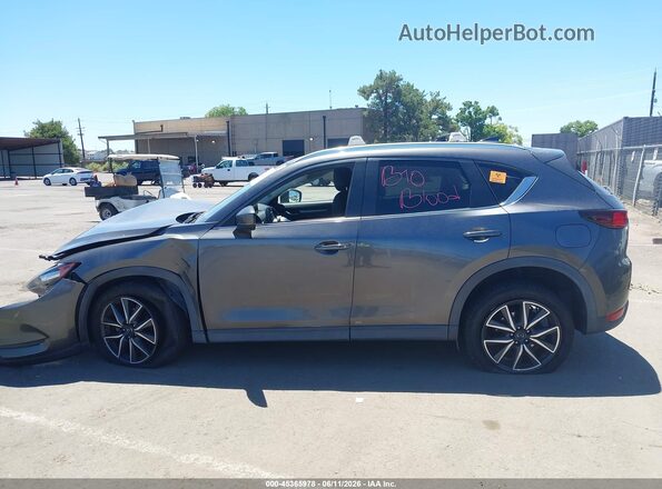 JM3KFBCM1J1458053 2018 MAZDA CX-5 Black Rear interior view