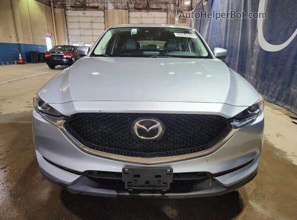 JM3KFBCM1L0775002 2020 MAZDA CX-5 Gray Front view