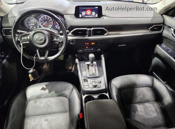 JM3KFBCM1L0775002 2020 MAZDA CX-5 Gray Dashboard view