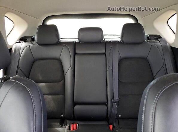 JM3KFBCM1L1721712 2020 MAZDA CX-5 White Widok tylnych siedzeń
