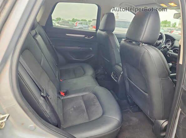 JM3KFBCM1M0369996 2021 MAZDA CX-5 Silver Widok tylnych siedzeń