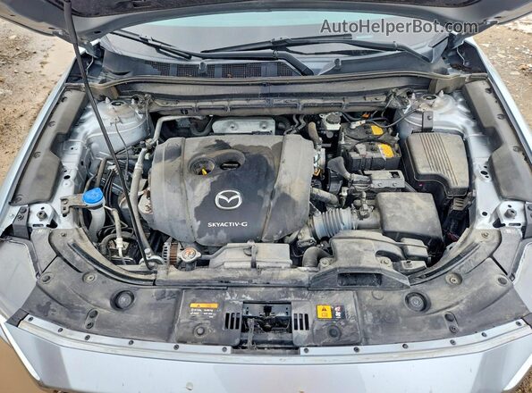JM3KFBCM1M0369996 2021 MAZDA CX-5 Silver Widok wnętrza z tyłu
