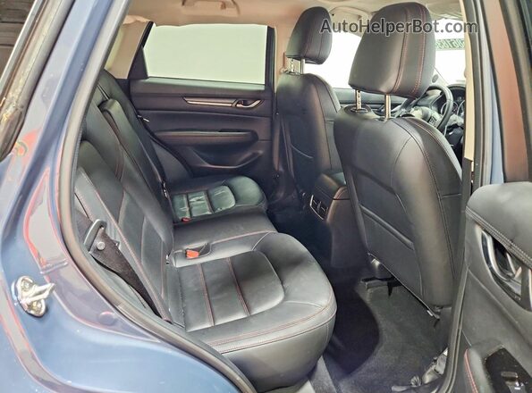 JM3KFBCM2S0688627 2025 MAZDA CX-5 Charcoal უკანა სალონის ხედი
